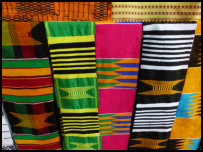 Kente-Stoffe in Kumasi, Ghana