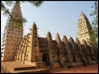 Lehmmoschee in Bobo Dioulasso