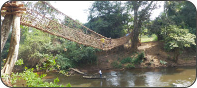 alte Brücke aus der Kolonialzeit über den Sassandra-Fluss
