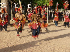 Maskentanz der Dogon in Sangha