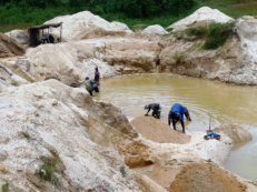 Diamantmine bei Kenema