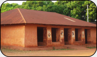 Entrée aux palais royaux à Abomey